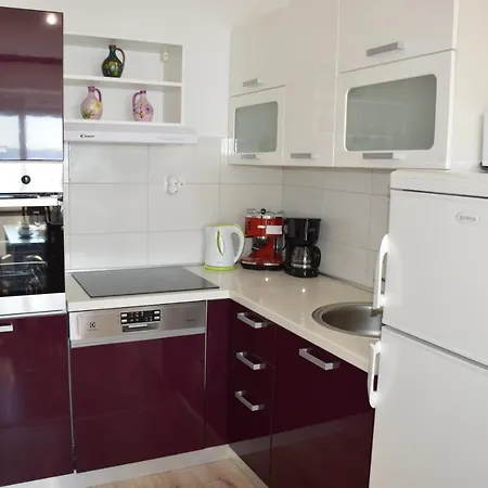 Ana Apartament Dramalj