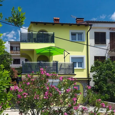 Ana Apartman